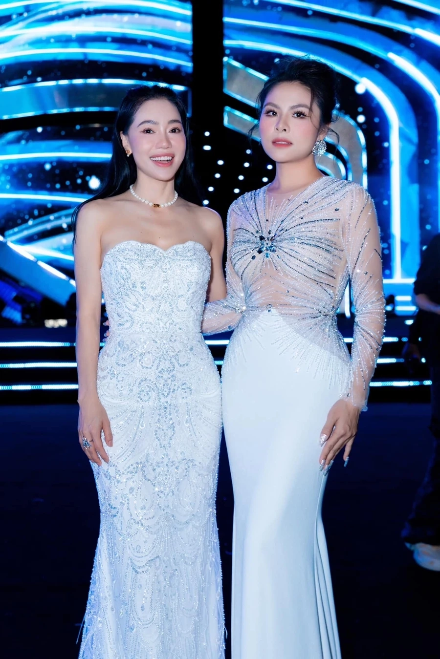 Hình ảnh Vân Trang toát lên vẻ đẹp dịu dàng và đầy cuốn hút trong mọi khoảnh khắc.