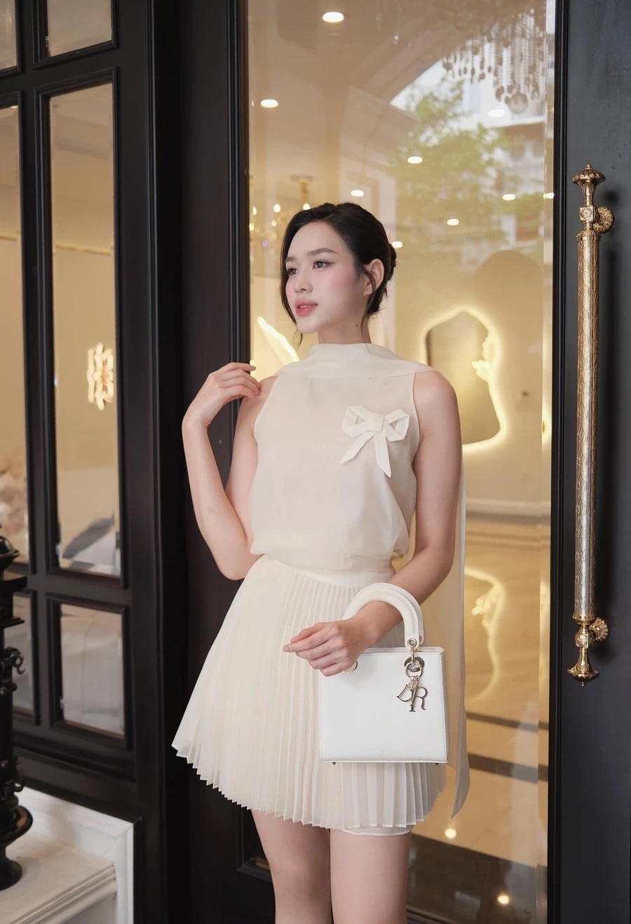 Đỗ Thị Hà Miss World 2021 là một trong những gương mặt sáng giá tại cuộc thi.