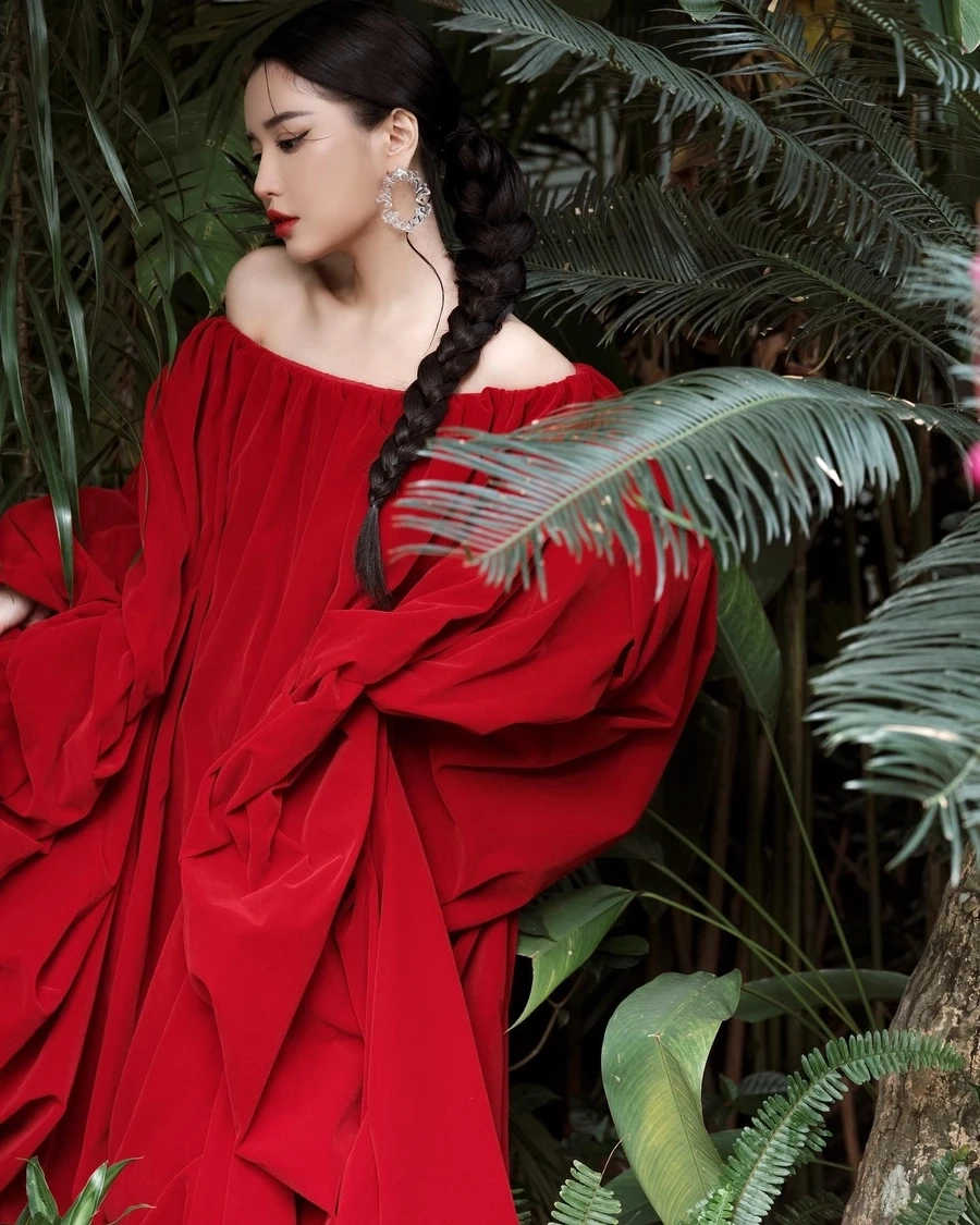 Bích Phương sinh năm mấy luôn là câu hỏi được nhiều fan quan tâm.