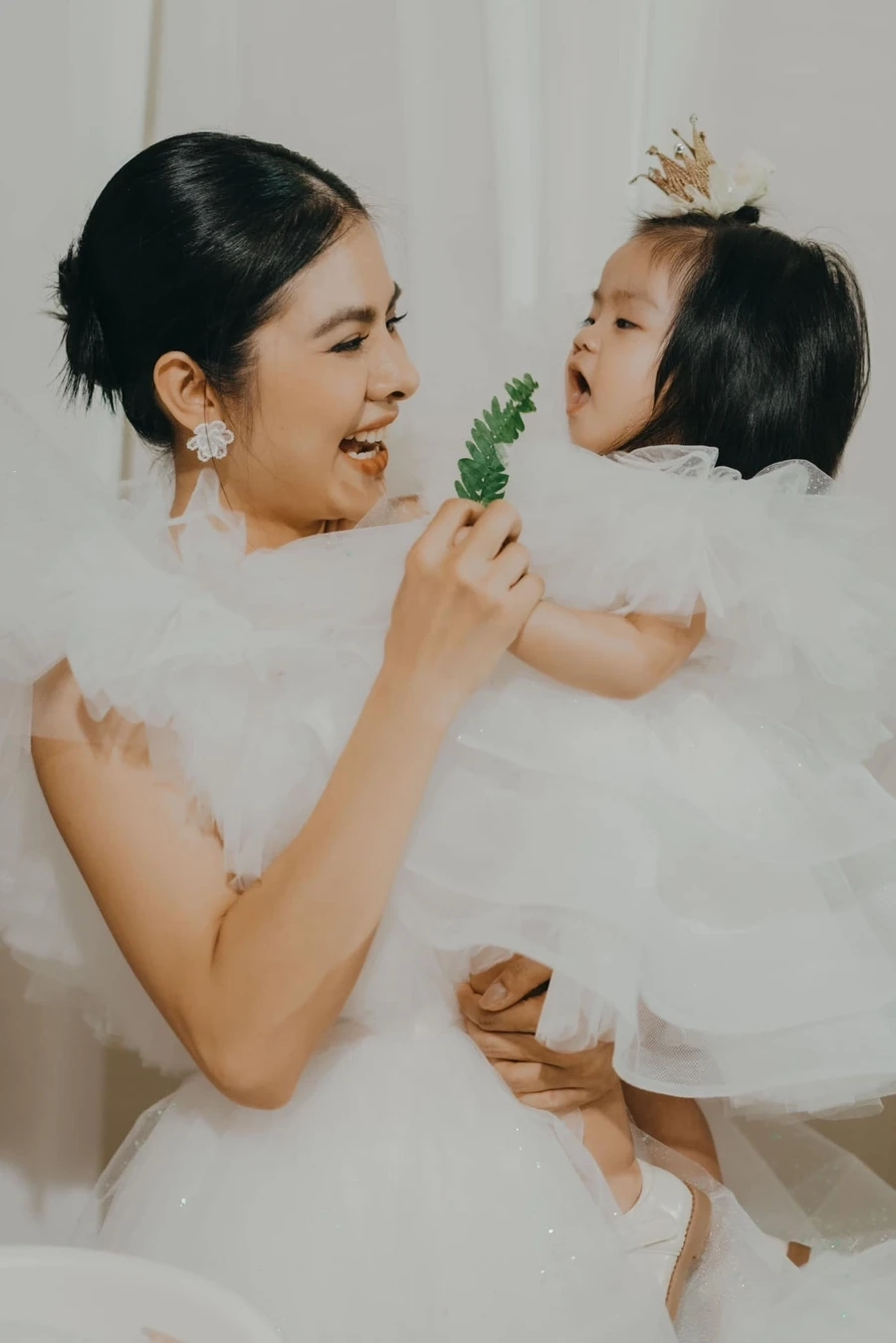 Con của diễn viên Vân Trang là nguồn động lực lớn, là niềm hạnh phúc của gia đình.