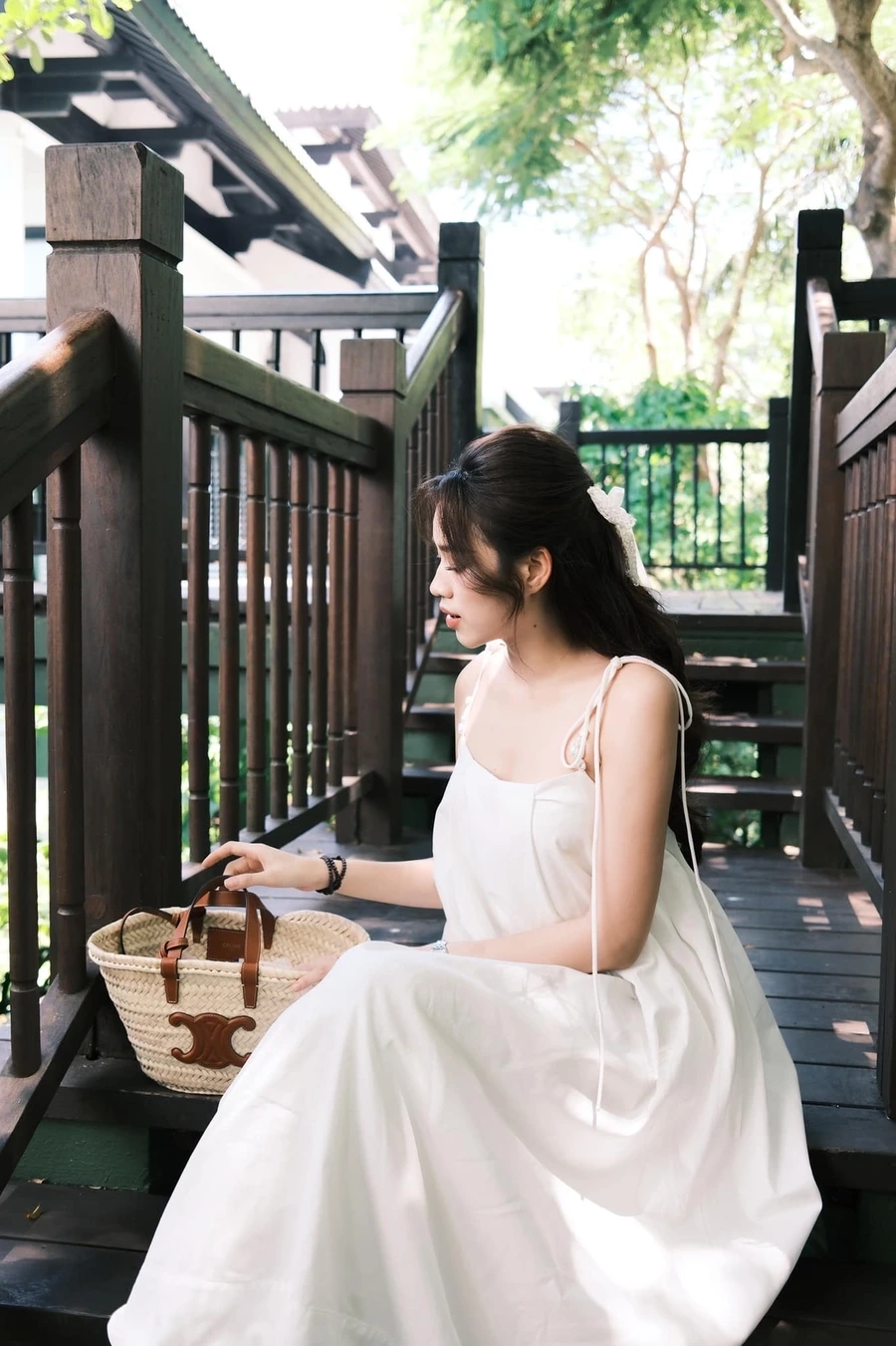 Hoa hậu Thế giới Đỗ Thị Hà chinh phục trái tim người hâm mộ với tài năng và vẻ đẹp.