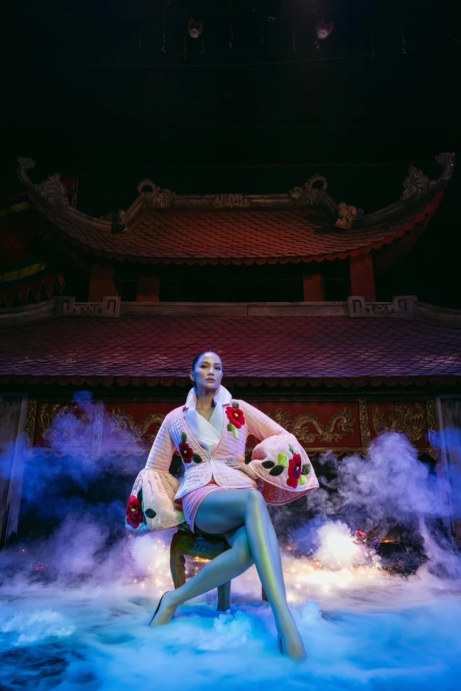 Hen Nie đăng quang mang đến niềm tự hào lớn lao cho dân tộc.