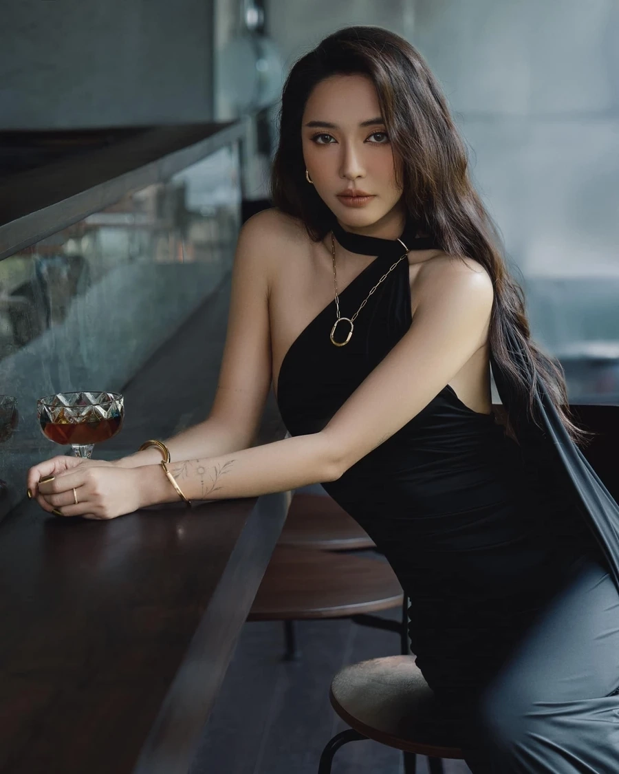 Bùa Yêu Bích Phương MP3 là lựa chọn hoàn hảo cho những tín đồ yêu nhạc.
