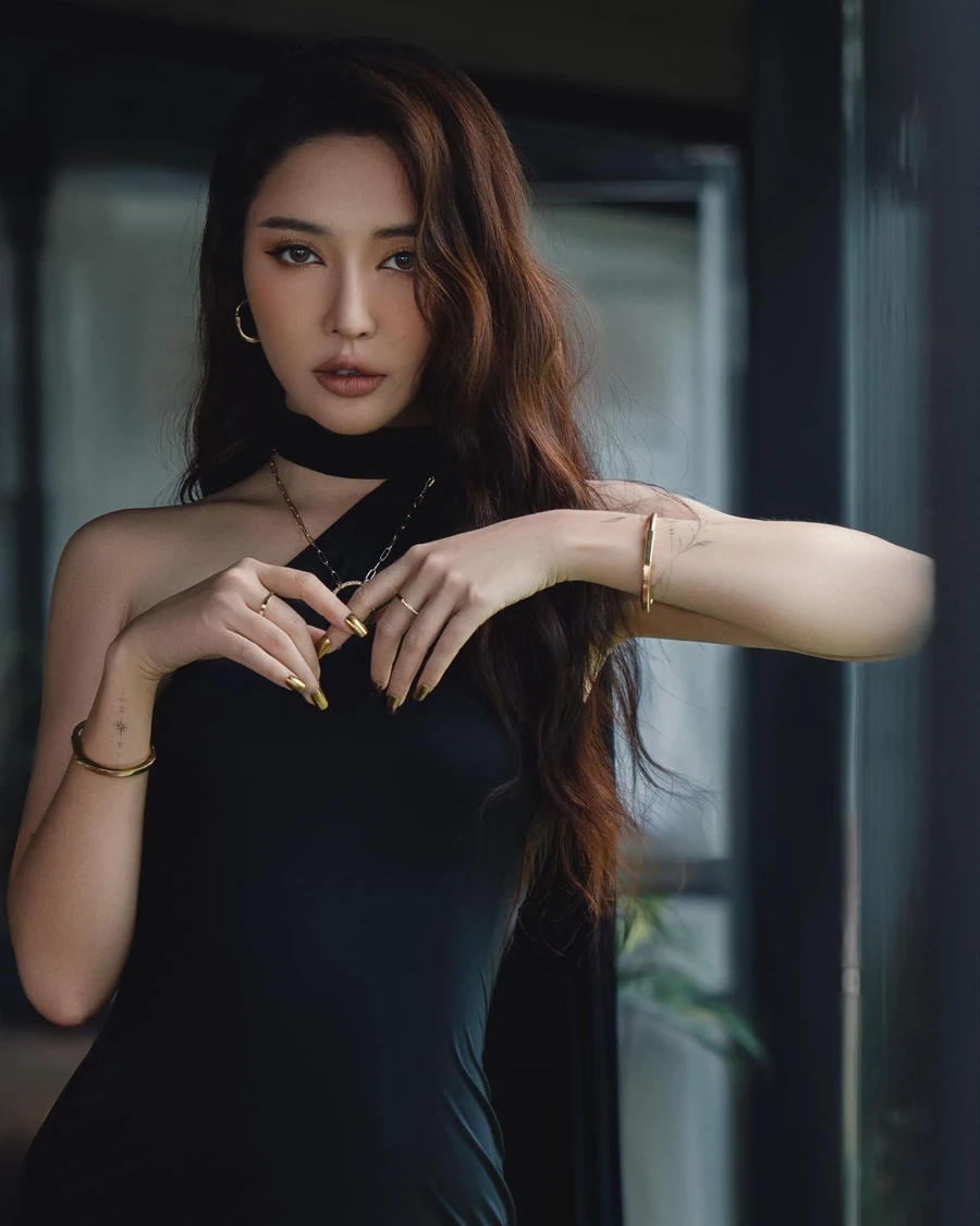 Nhạc của Bích là sự kết hợp tuyệt vời giữa âm nhạc và cảm xúc.