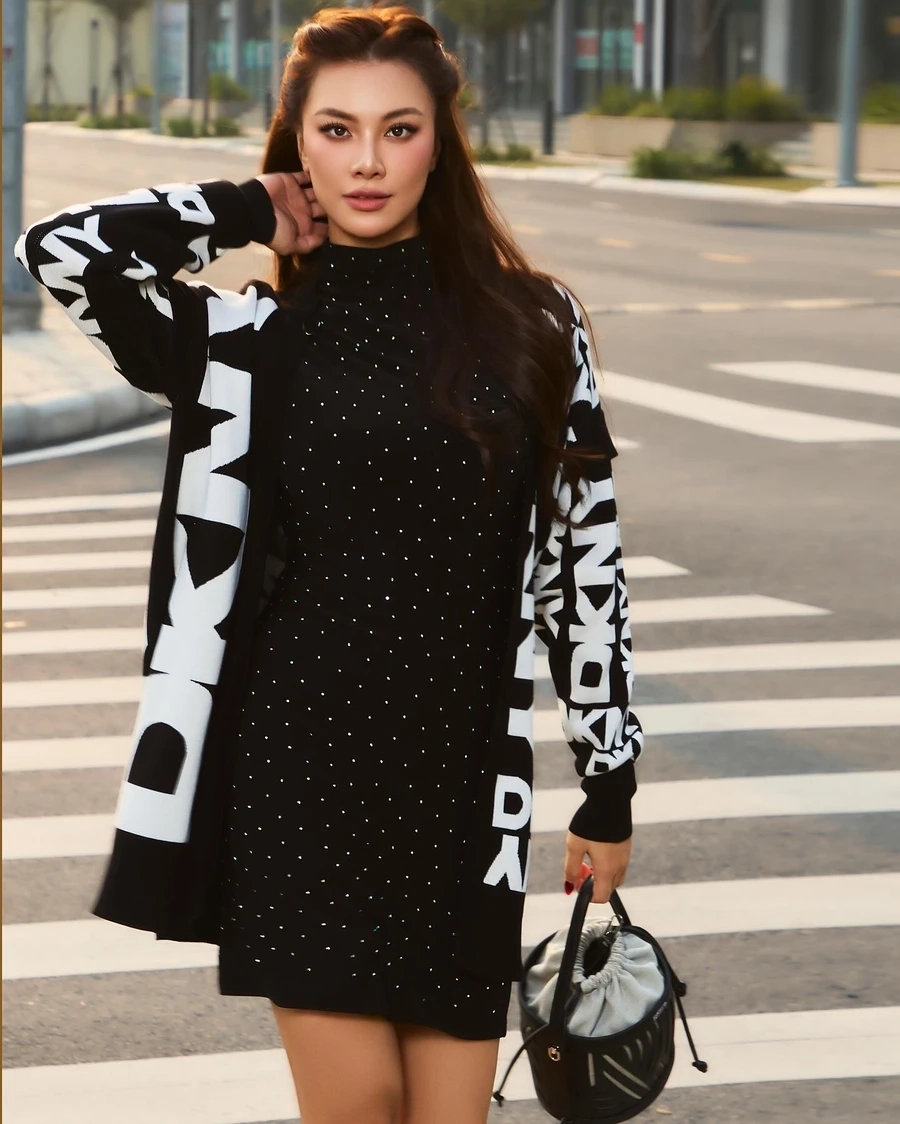 Nguyễn Huỳnh Kim Duyên Miss Universe 2021 là biểu tượng sắc đẹp và tài năng.