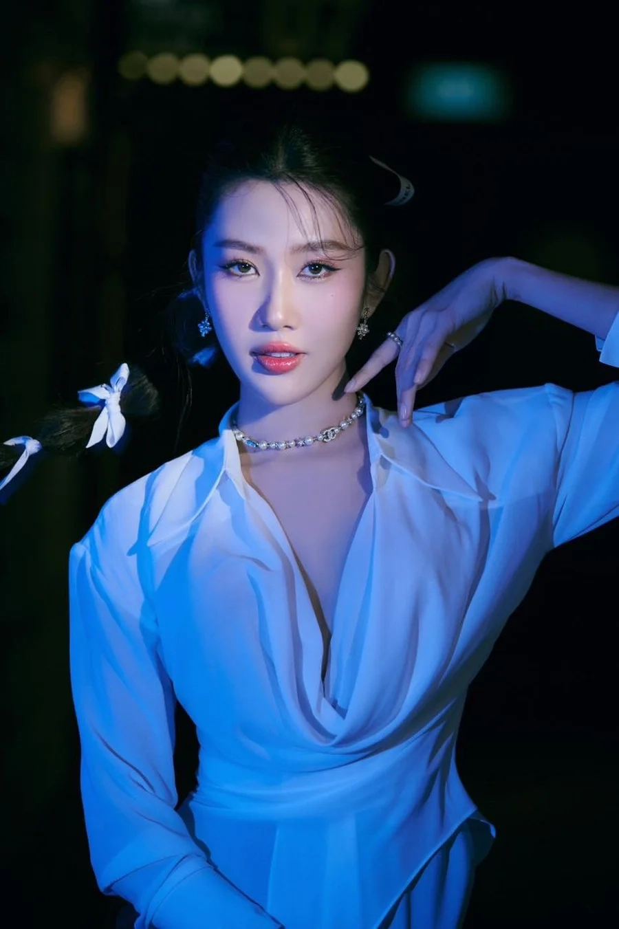 Nhã Phương Thúy Ngân luôn được ngưỡng mộ với tình bạn thân thiết và sự nghiệp thăng hoa.