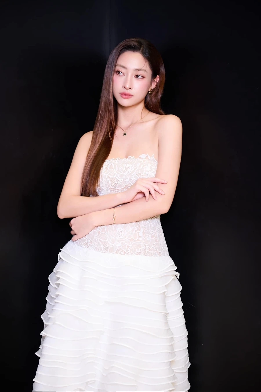 Lương Thùy Linh Đỗ Mỹ Linh là cặp đôi hoàn hảo trong làng sắc đẹp Việt Nam.