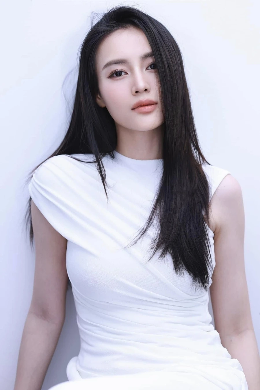 Ninh Dương Lan Ngọc và Ngô Kiến Huy luôn thu hút sự chú ý của khán giả với mối quan hệ thân thiết.