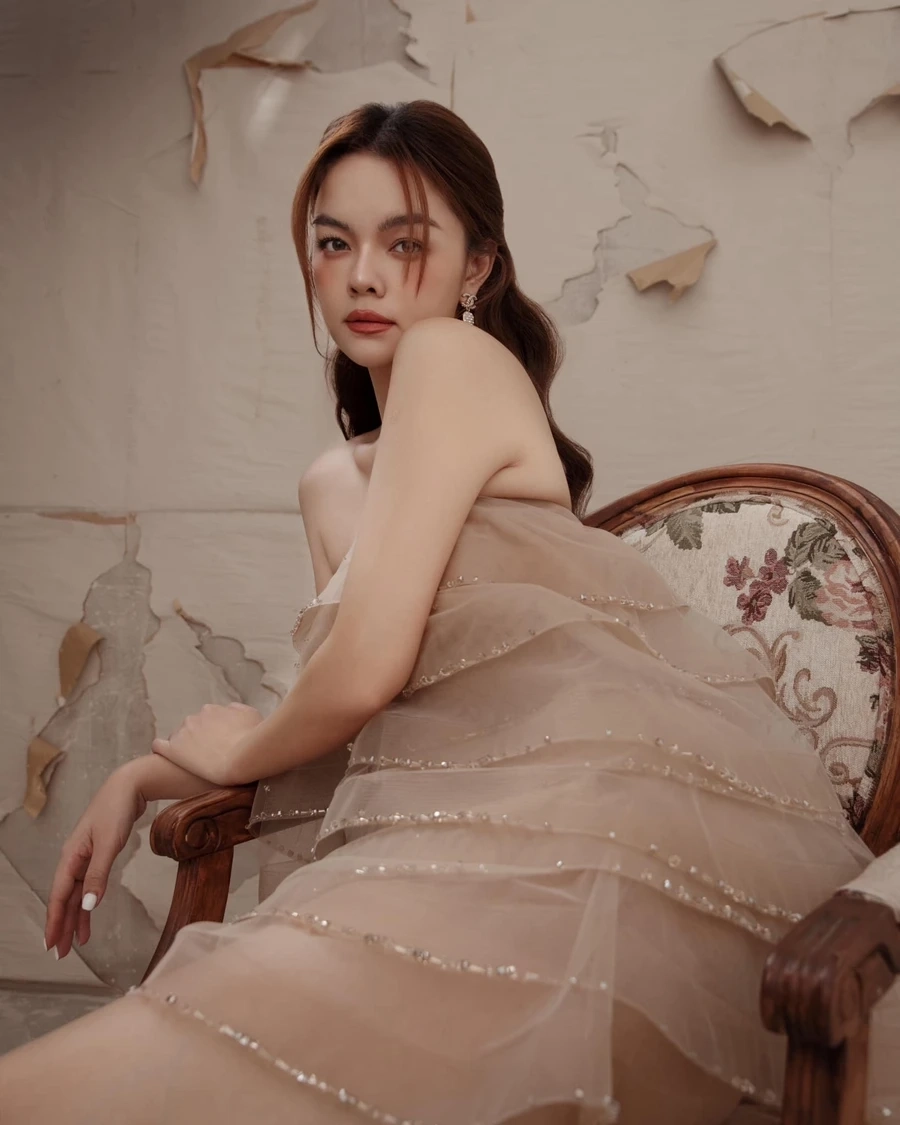 Nhạc Phạm Quỳnh Anh hay nhất luôn thu hút khán giả bởi giai điệu nhẹ nhàng, tình cảm.