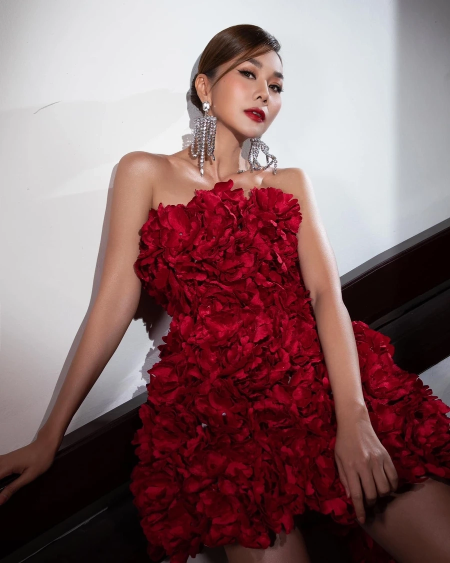 Thanh Hằng Thanh Hà là hai nghệ sĩ nổi bật, luôn nhận được sự yêu mến và kính trọng từ công chúng.