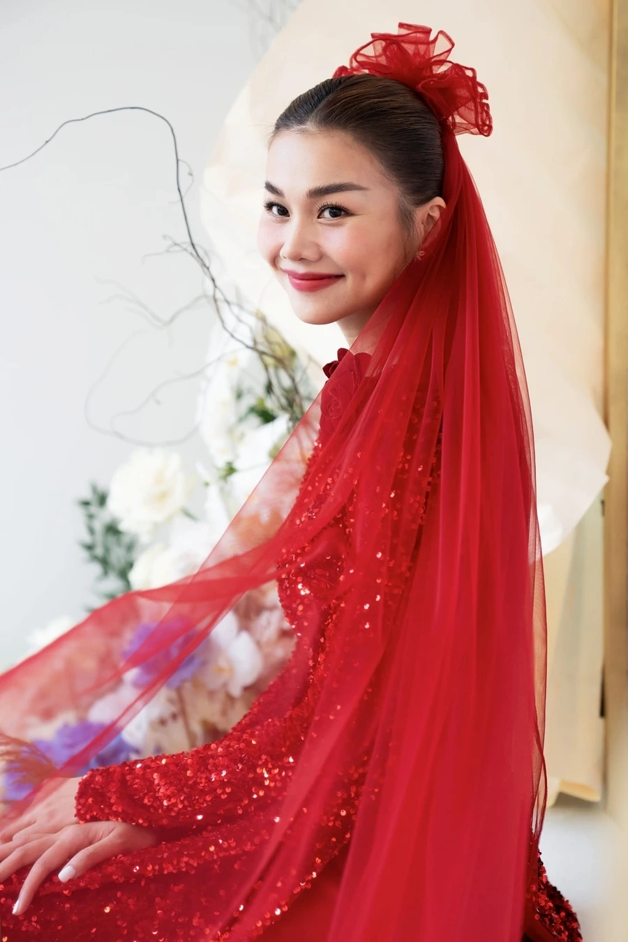 Siêu mẫu Thanh Hằng có gia đình chưa luôn là câu hỏi được nhiều người yêu mến quan tâm.