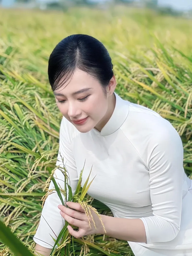 Tìm hiểu Angela Phương Trinh phốt với những tranh cãi nổi bật