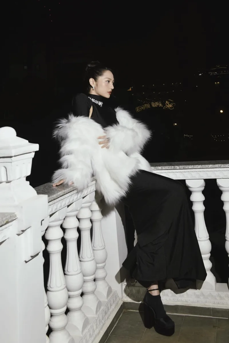 Hát theo lời bài hát bảo anh như lời đồn đầy quyến rũ