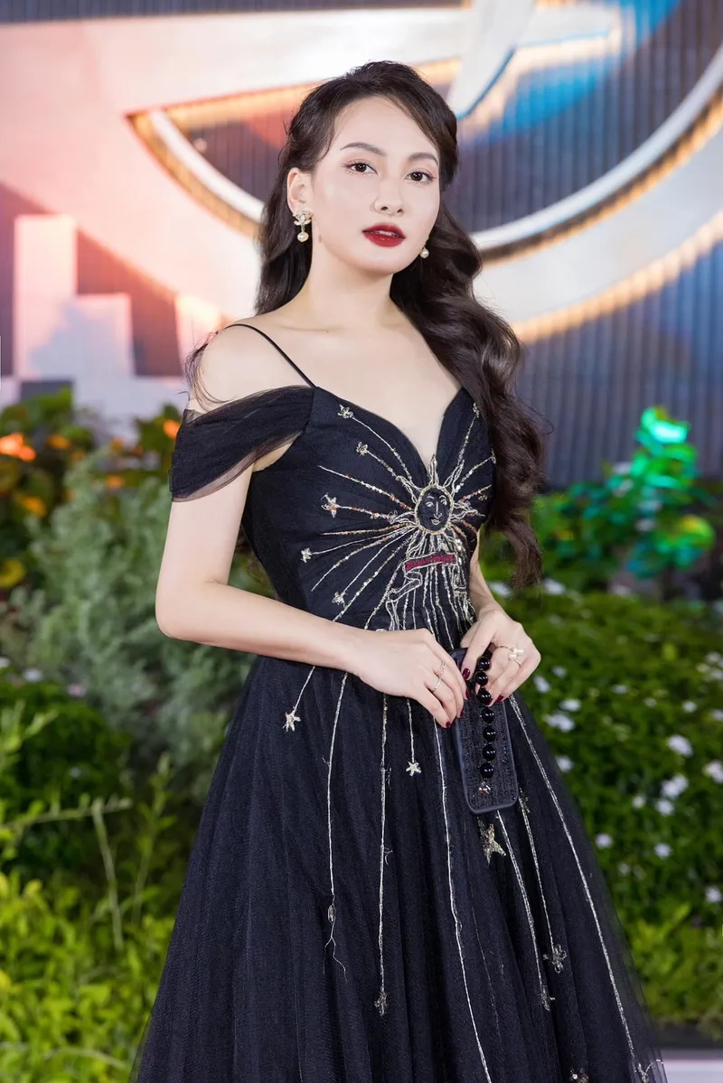 Khám phá tiểu sử của diễn viên Bảo Thanh qua ảnh đẹp