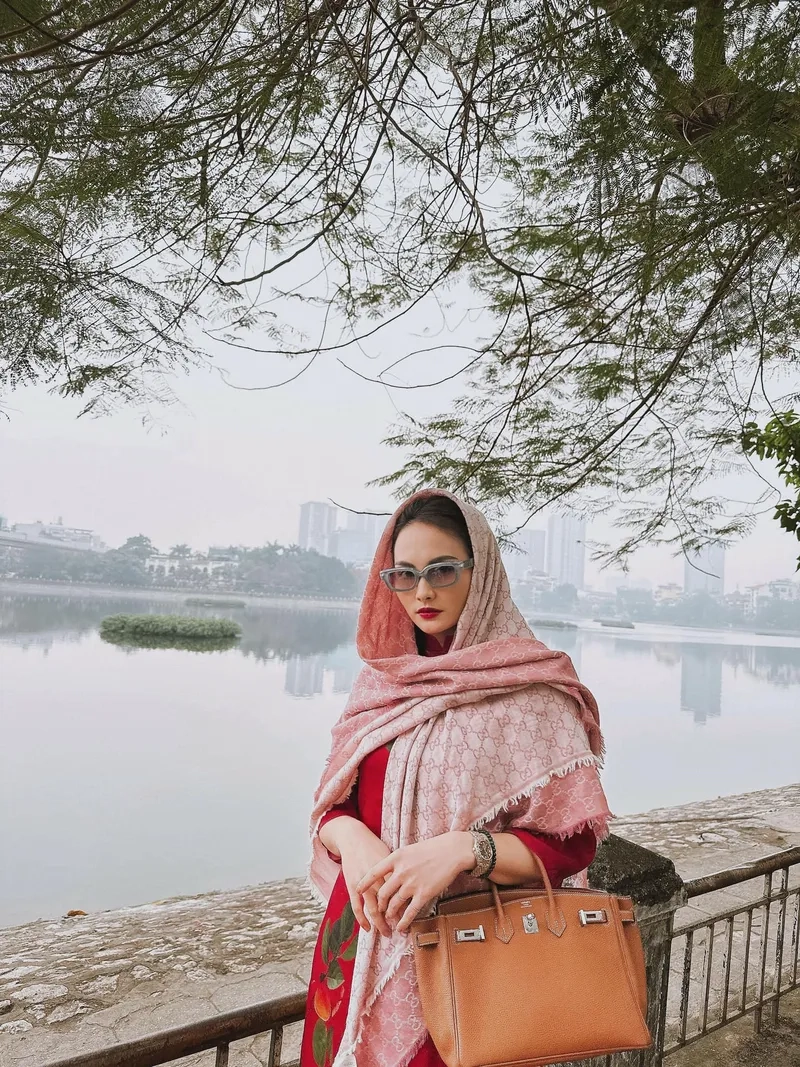 Tìm hiểu diễn viên Bảo Thanh sinh năm bao nhiêu qua ảnh