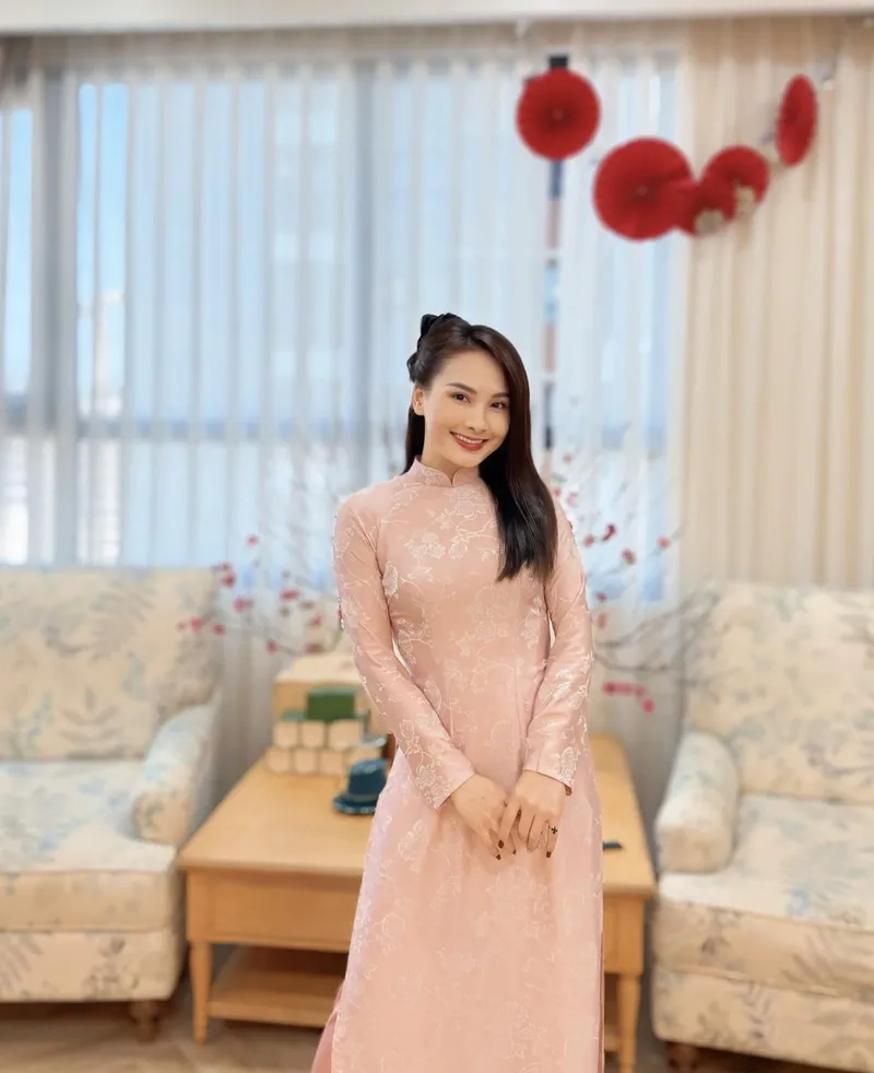 Tìm hiểu Bảo Thanh đóng phim gì qua ảnh mới nhất