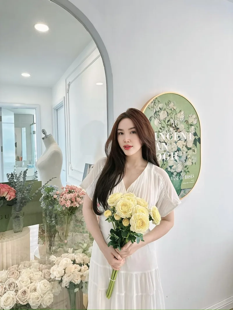 Hát theo xin lỗi anh Bảo Thy với giai điệu đầy cảm xúc