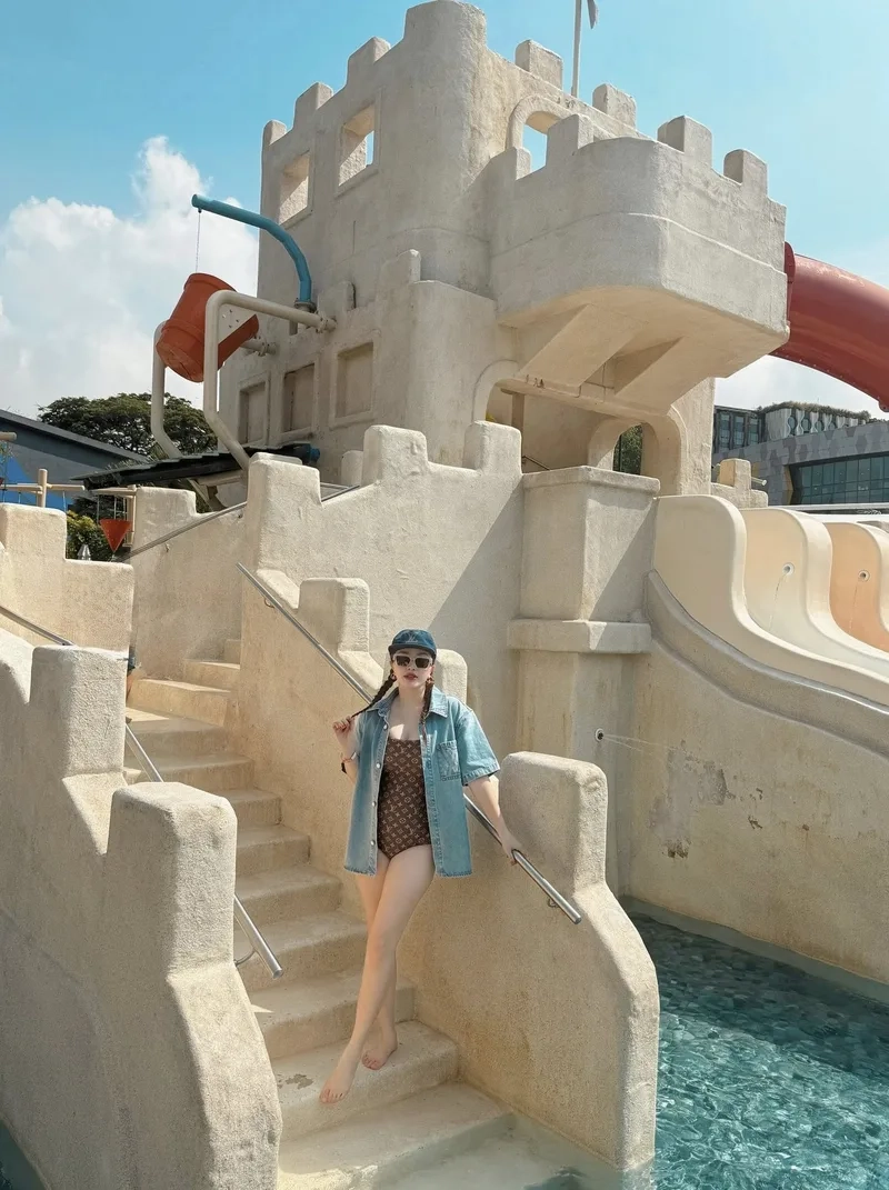 Nghe lại Bảo Thy 2008 với album Ngôi Nhà Hoa Hồng