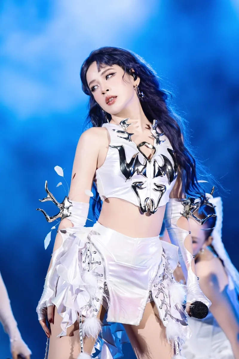 Hát theo Chi Pu karaoke để giải tỏa căng thẳng