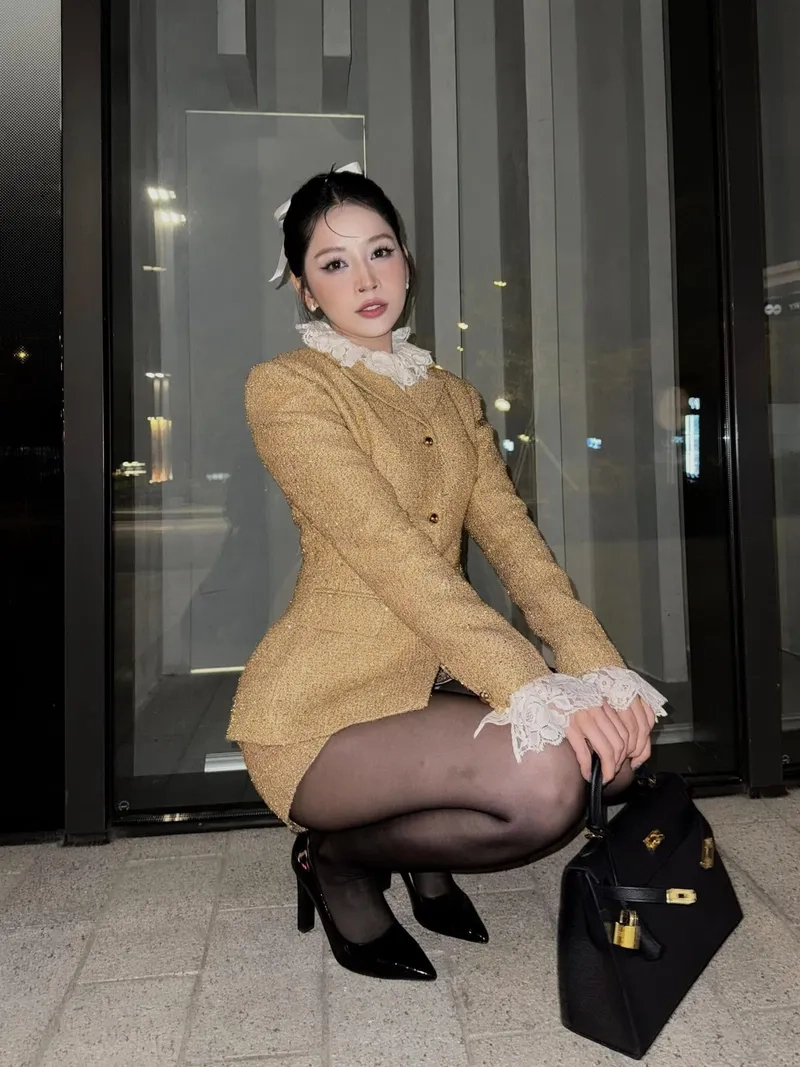 Xem Chi Pu đạp gió rẽ sóng chinh phục sân khấu