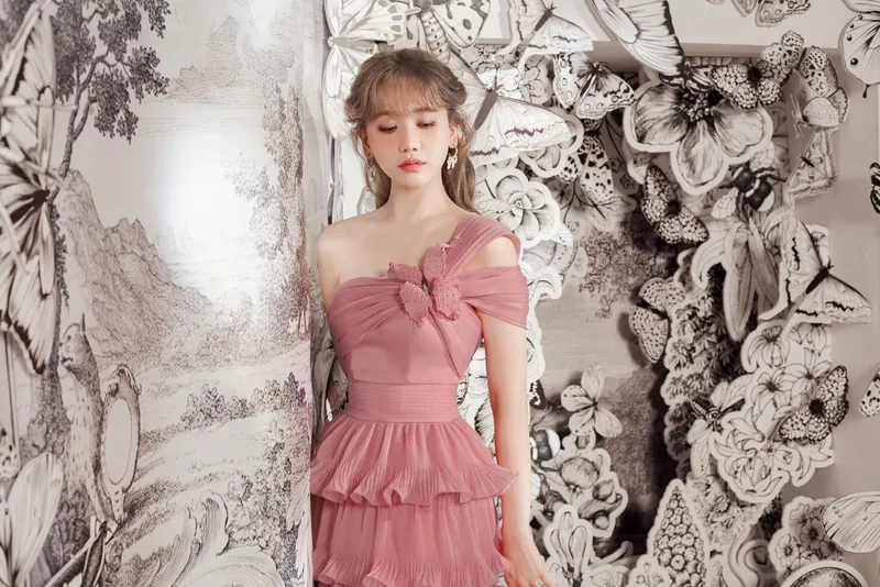 Tò mò Hari Won sinh con chưa và câu chuyện đời tư thú vị