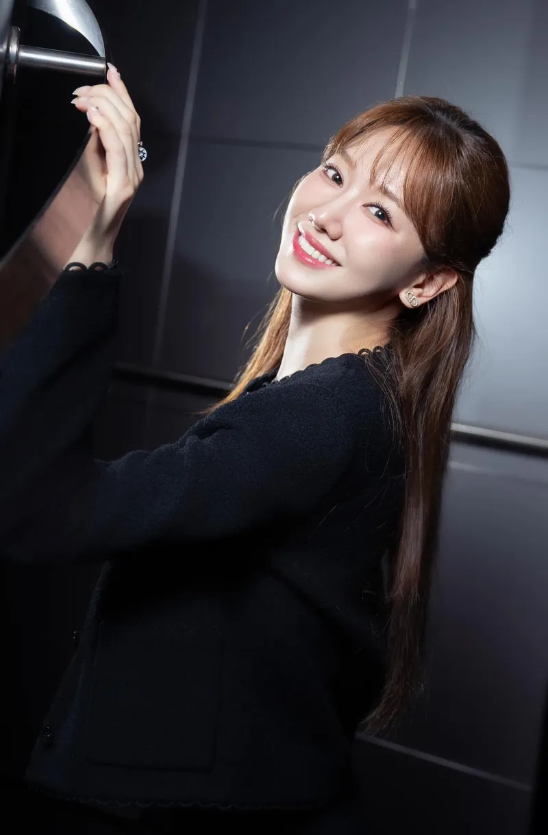 Hari Won chắc và màn trình diễn đầy cảm xúc trên sân khấu