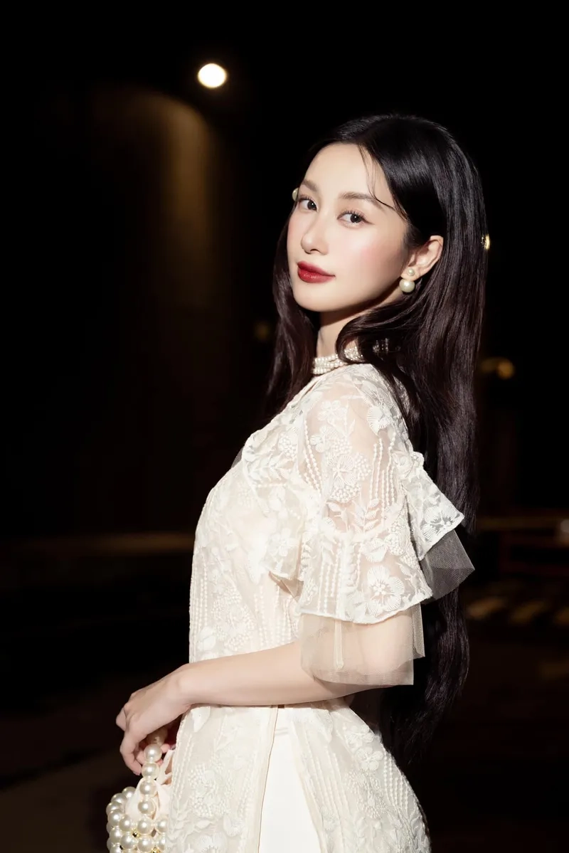 Jun Vũ chiều cao cân nặng hoàn hảo trong từng bức ảnh