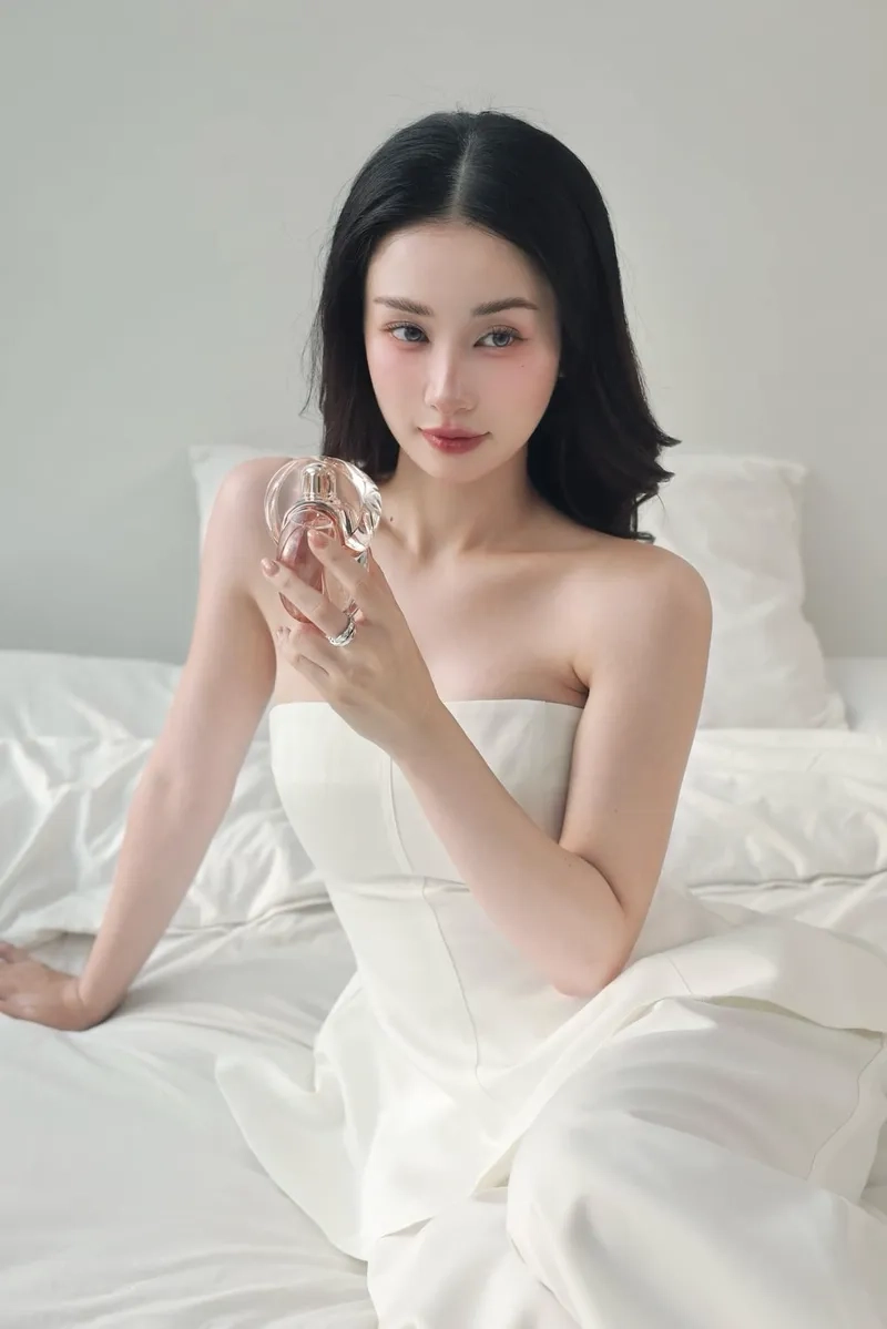 Ngắm Jun Vũ tháng năm rực rỡ trong những shoot hình đẹp