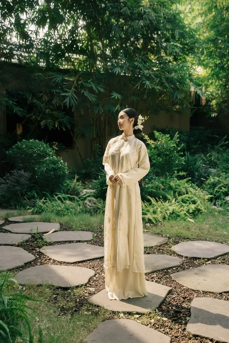 Tìm hiểu tiểu sử Jun Vũ qua bộ sưu tập ảnh độc quyền