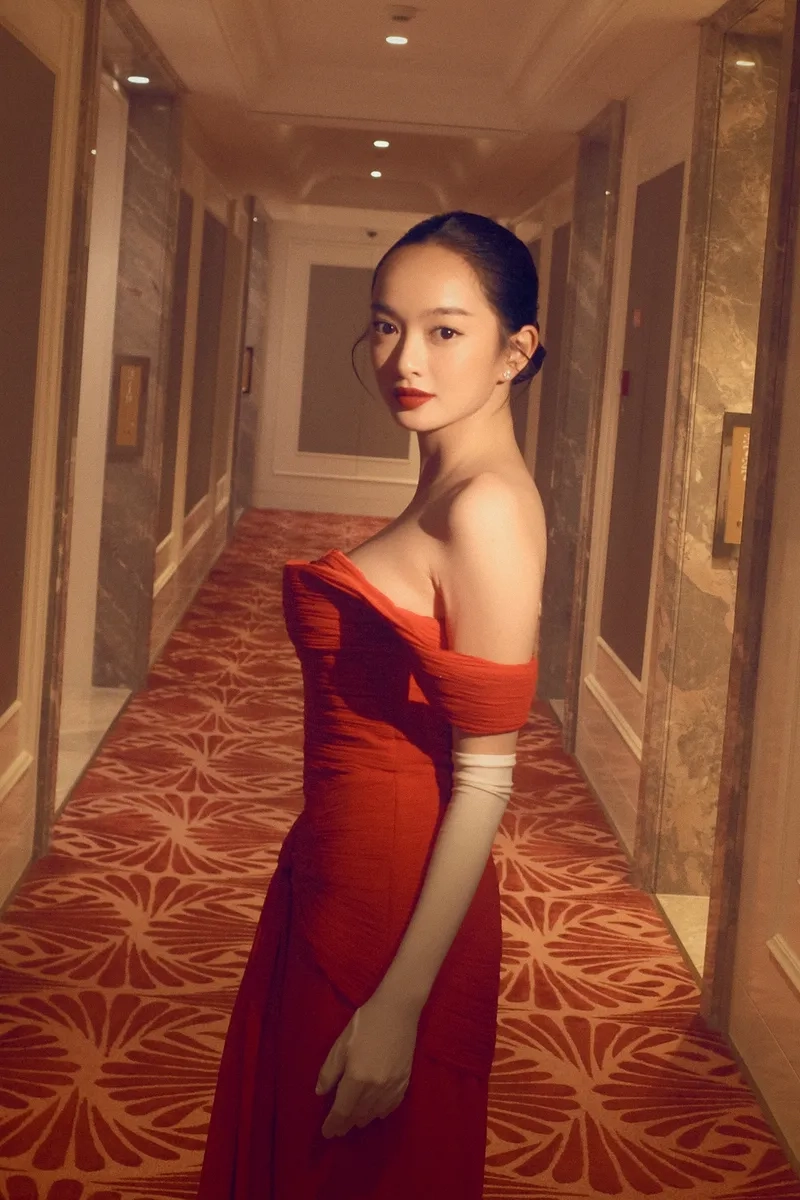 Cập nhật Kaity Nguyễn phim mới qua ảnh thời thượng