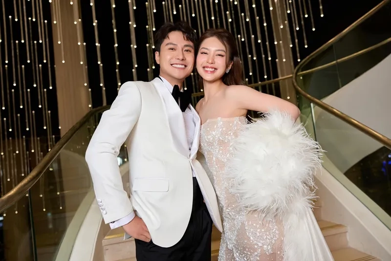 Khả Ngân Thanh Sơn phim ấn tượng qua ảnh hậu trường