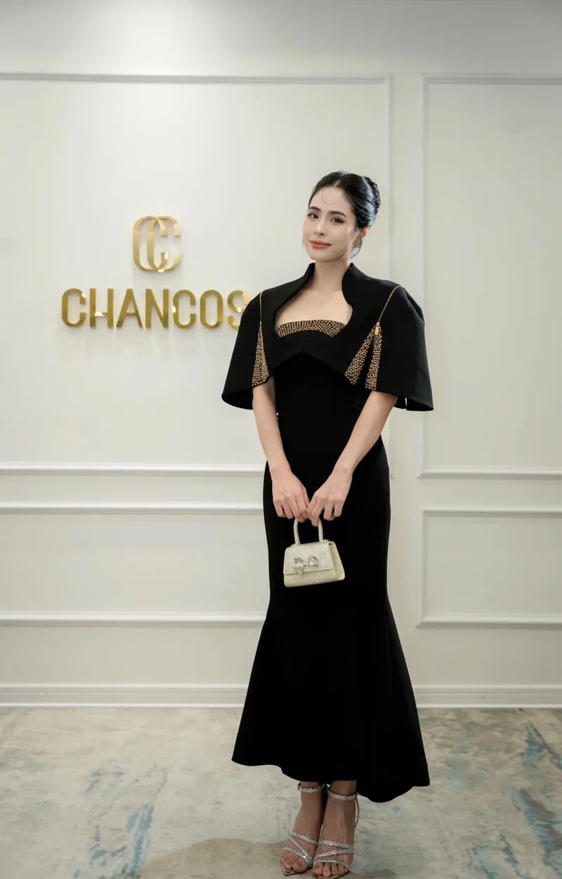 Tái hiện Rơi ca nương Kiều Anh tại The Voice 2015 đầy cảm xúc