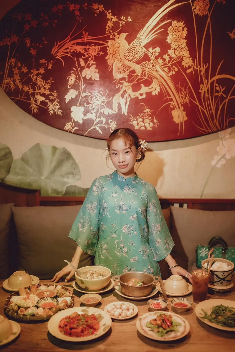 Xem tuổi trẻ thế hệ Bác Hồ Lâm Bảo Ngọc đầy cảm hứng