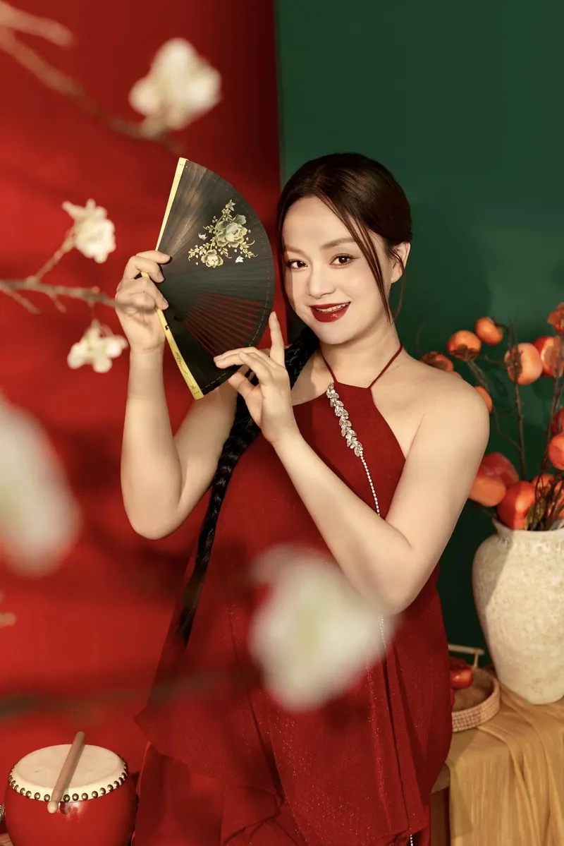 Khám phá Lan Phương ngày sinh qua ảnh đẹp lung linh