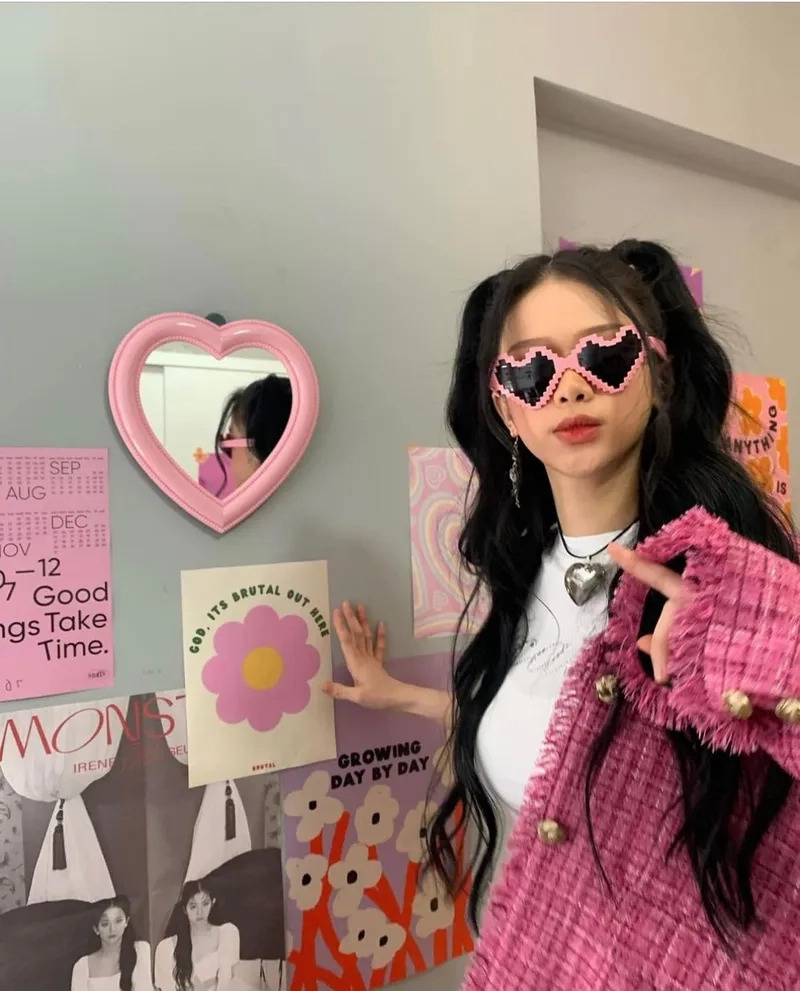 Xem Linh Ka live để tận hưởng khoảnh khắc giao lưu thú vị