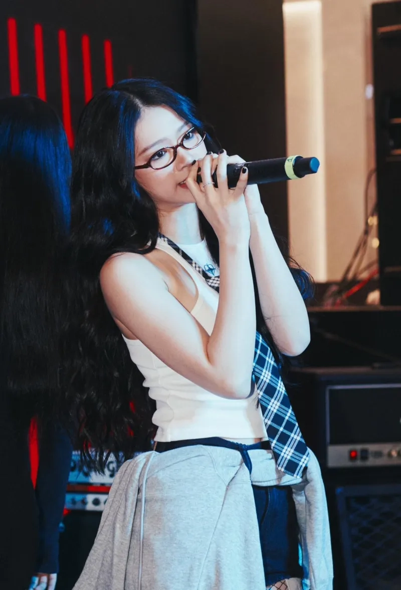 Khám phá Linh Ka tên thật qua câu chuyện cá nhân độc đáo