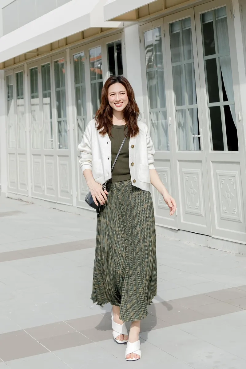 Ngắm Đào Phương Anh Đào trong phong cách thời trang quyến rũ