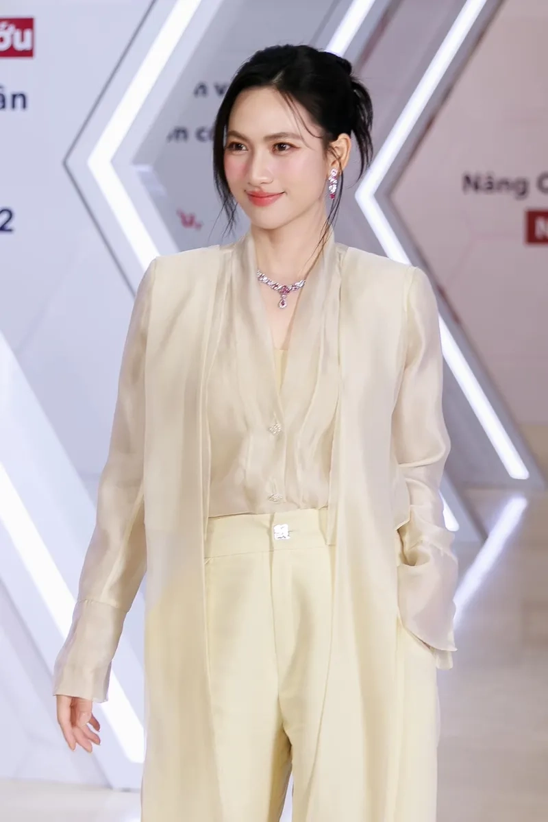 Khám phá Phương Anh Đào Mai với diễn xuất gây bão phòng vé