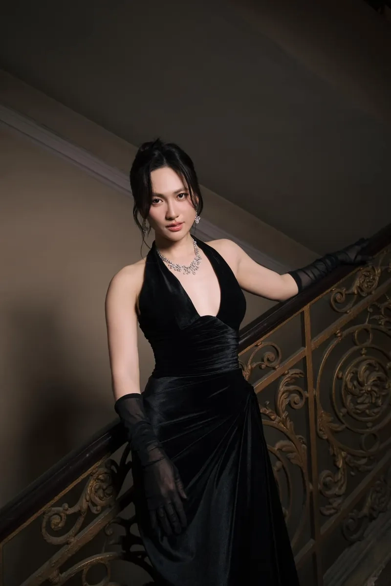 Xem Lối nhỏ Phương Anh Đào trong MV đầy cảm xúc của Đen Vâu