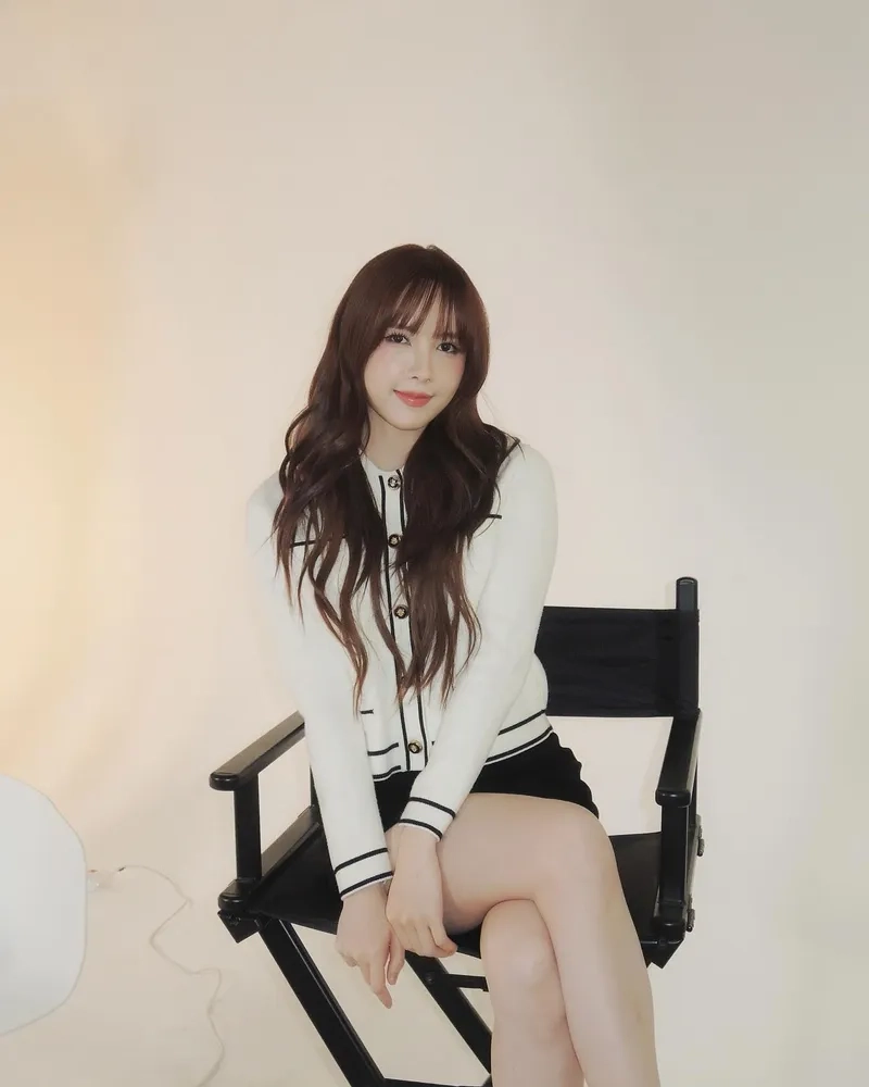 Thiều Bảo Trâm MV mới nhất có gì hot đừng bỏ lỡ nhé