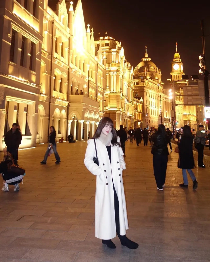 Nghe Thiều Bảo Trâm hát để cảm nhận giọng ca đầy cảm xúc của cô