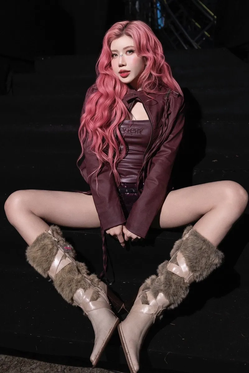 Hát theo gửi chồng tương lai Trang Pháp đầy cảm xúc