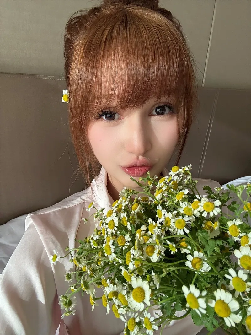 Tìm hiểu Xoài Non profile qua hành trình sự nghiệp