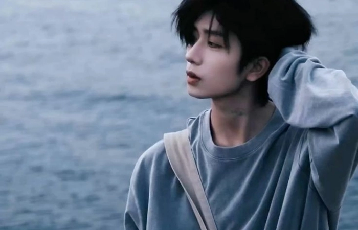 Avatar buồn nam trầm lặng dành cho người đàn ông cô đơn