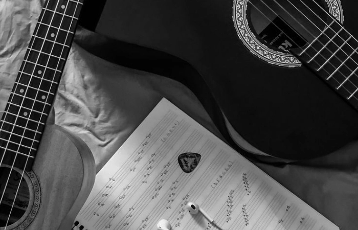 Avatar mặt buồn nói thay cảm xúc không thể diễn đạt