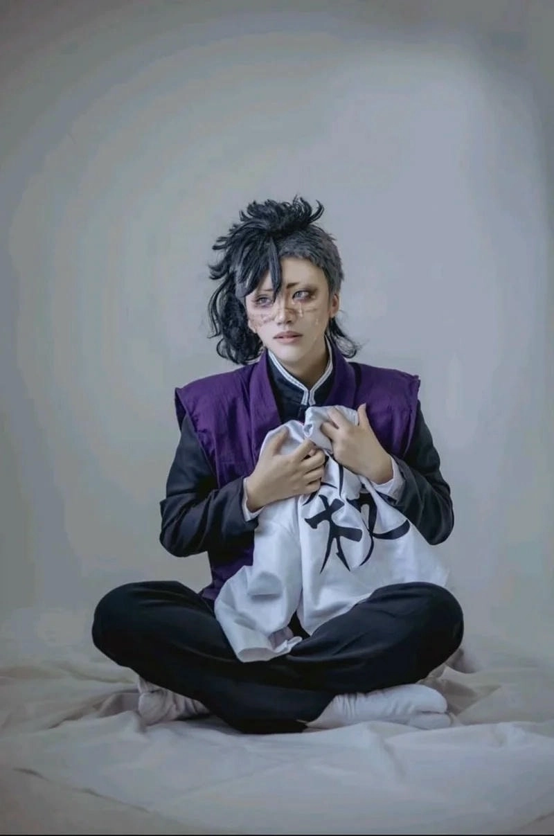 Ảnh cosplay đỉnh cao của shinazugawa genya cosplay