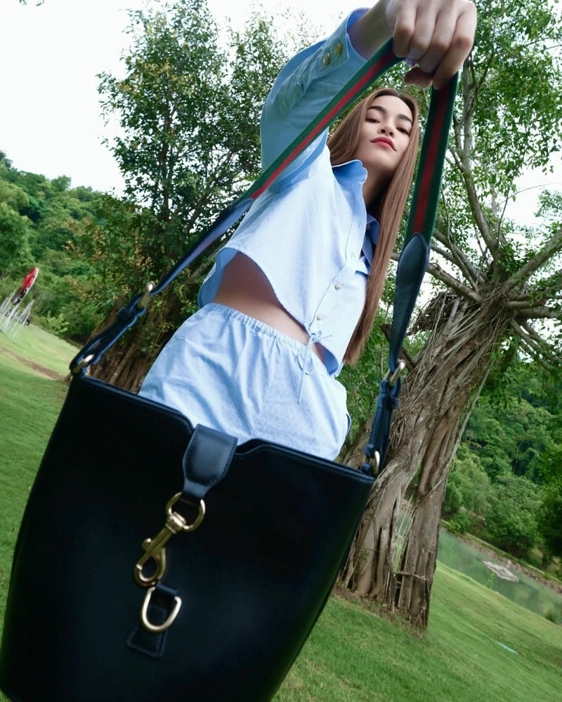 Trọn vẹn cảm xúc với Hồ Ngọc Hà Love Song