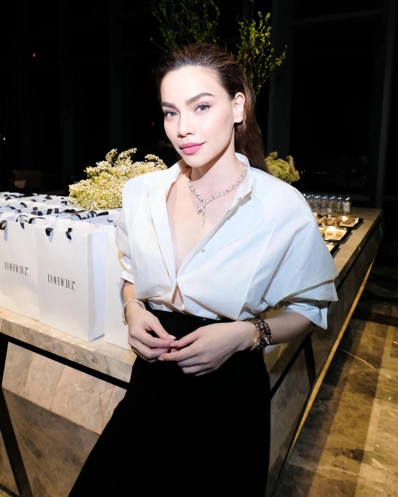 Gợi nhớ nhiều cảm xúc qua Hồ Ngọc Hà bài hát