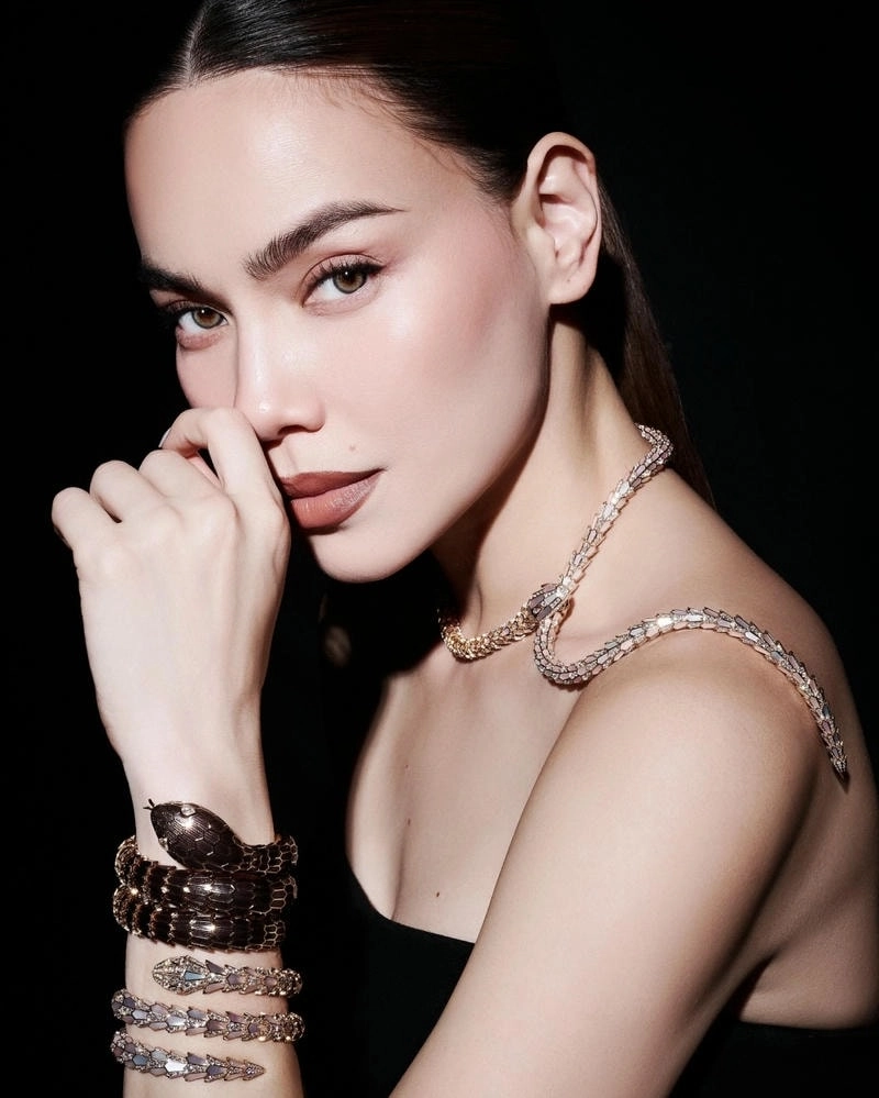 Ồn ào showbiz về Hồ Ngọc Hà tiểu tam