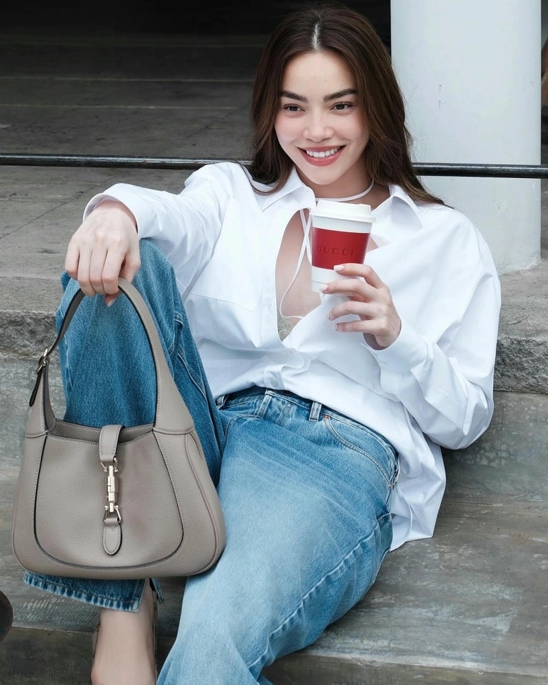 Câu hỏi hot ca sĩ Hồ Ngọc Hà sinh năm bao nhiêu